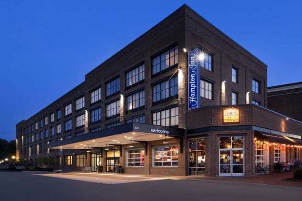 Images Hampton Inn Huntsville/Village of Providence