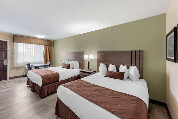 Images Best Western Inn of Brenham