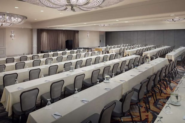 Images Hilton Chicago/Northbrook