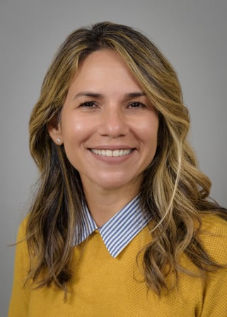 Images Dinabel Del Carmen Peralta-Reich, MD