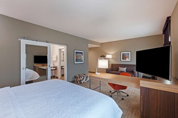 Images Hampton Inn Bulverde Texas Hill Country