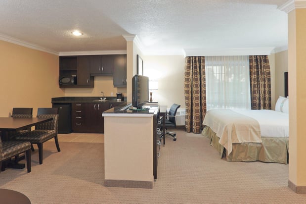 Images Holiday Inn & Suites San Mateo-San Francisco SFO by IHG