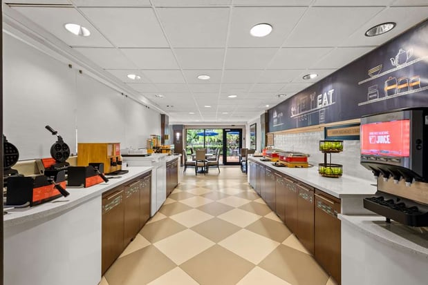 Images Hampton Inn Miami-Airport West