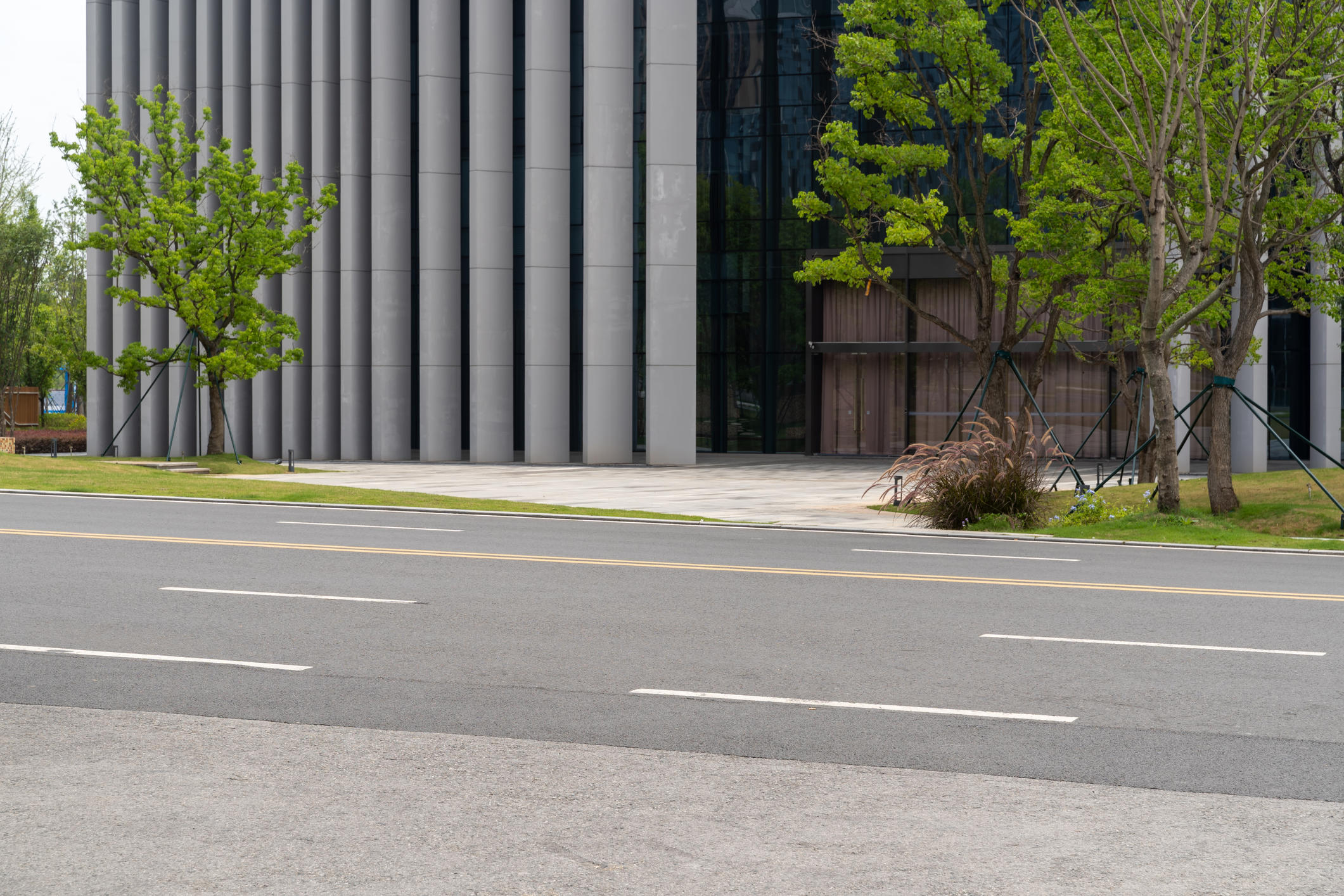 Whether your project involves repairing old asphalt pavement or maintaining newer surfaces, we've got you taken care of. We provide service for commercial paving as well as residential paving needs.