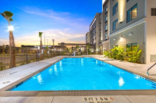 Images Hilton Garden Inn Harlingen Convention Center