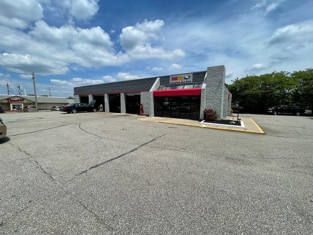 Images Rad Air Complete Car Care and Tire Center - Seven Hills
