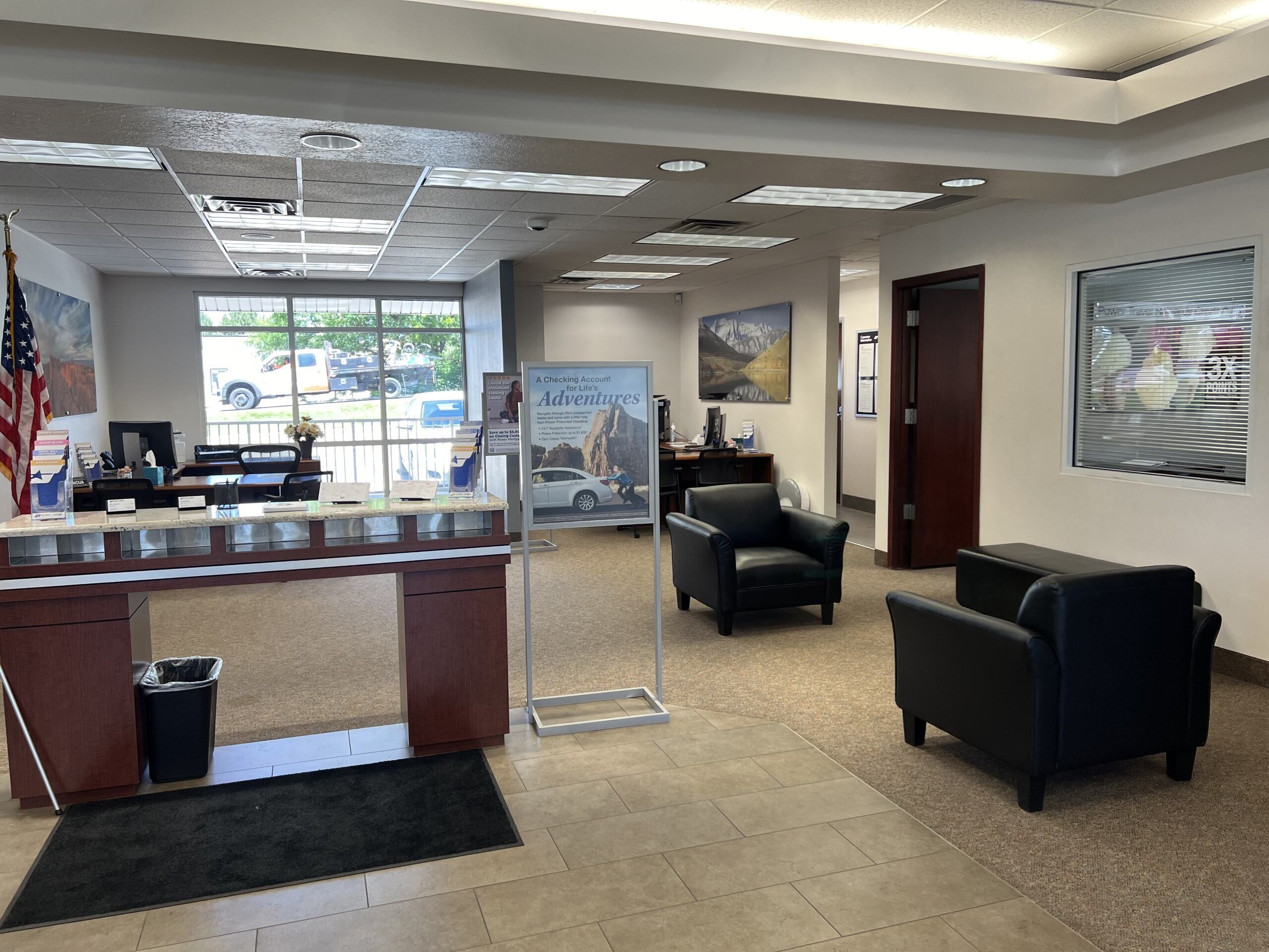 SSFCU Pleasant Grove Branch - Waiting Area