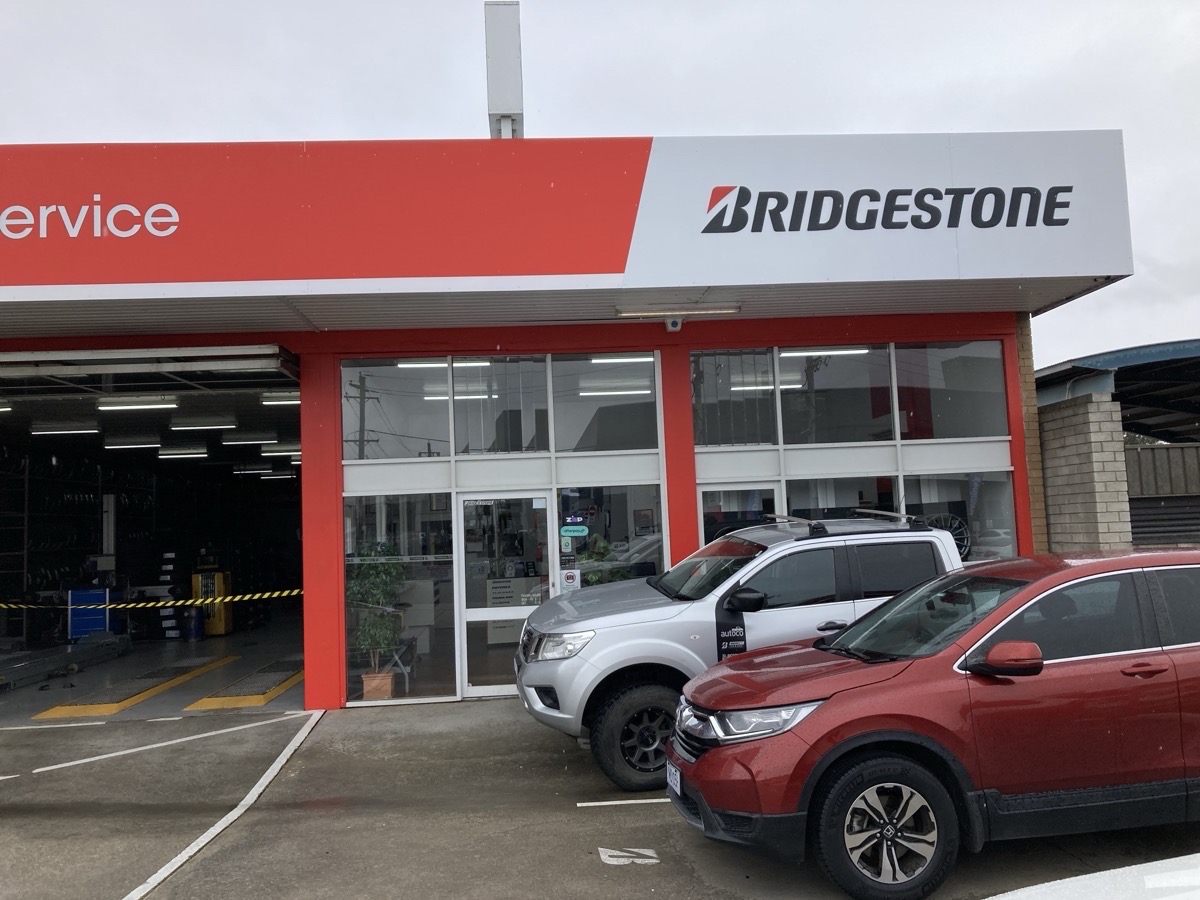 Images Bridgestone Select Tyre & Auto Belconnen