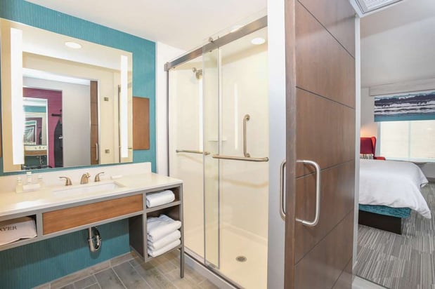Images Hilton Garden Inn Cincinnati Midtown