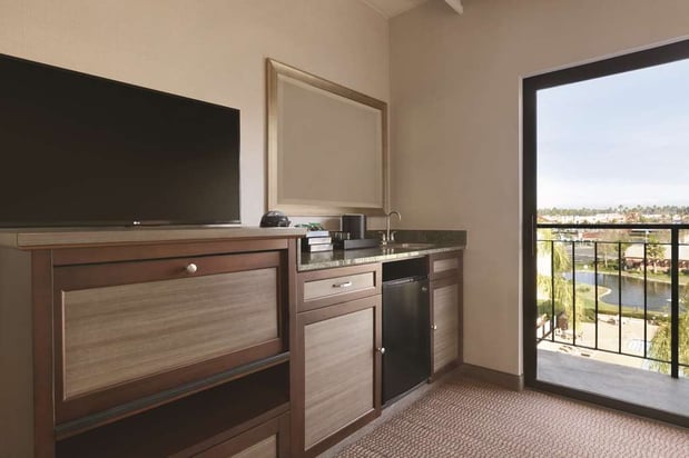 Images Embassy Suites by Hilton Temecula Valley Wine Country