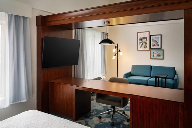 Images Hampton Inn & Suites Knoxville-Turkey Creek/Farragut