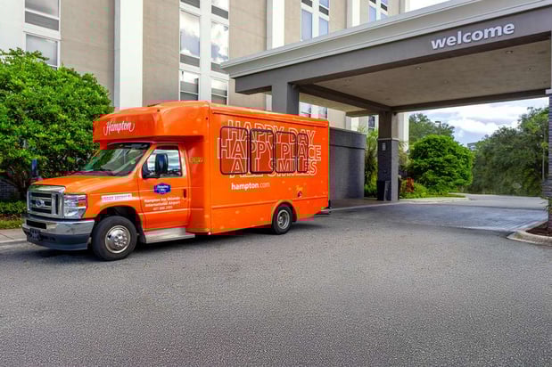 Images Hampton Inn Orlando-International Airport