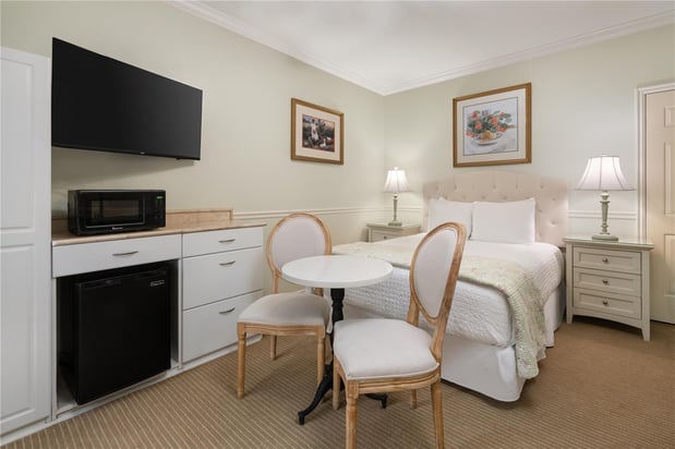 Images Best Western Grandma's Feather Bed