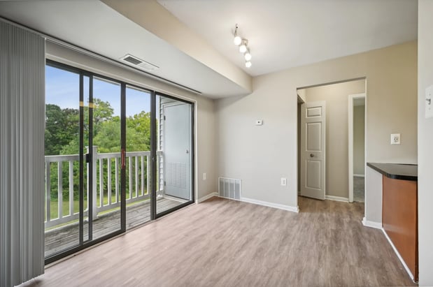 Images ReNew Odenton apartments