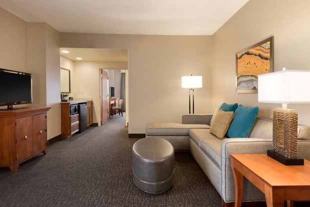 Images Embassy Suites by Hilton Franklin Cool Springs