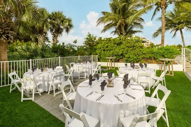 Images Hilton Garden Inn Cocoa Beach Oceanfront