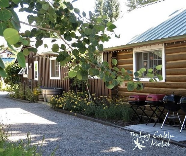Images Log Cabin Motel