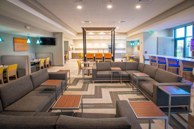 Images Holiday Inn Pensacola - University Area by IHG