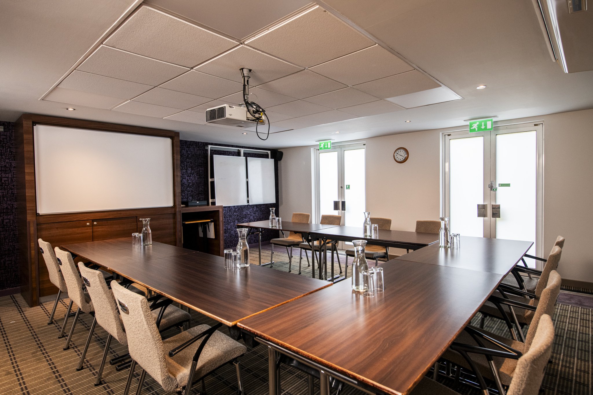 Images Holiday Inn Express Stirling by IHG