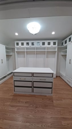 Images Freddy's Closets