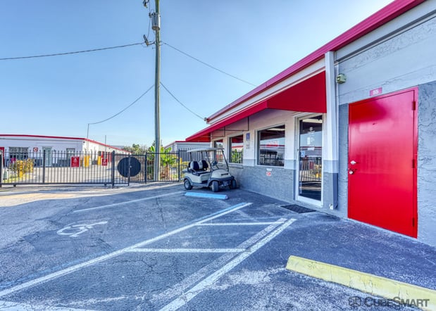 Images CubeSmart Self Storage