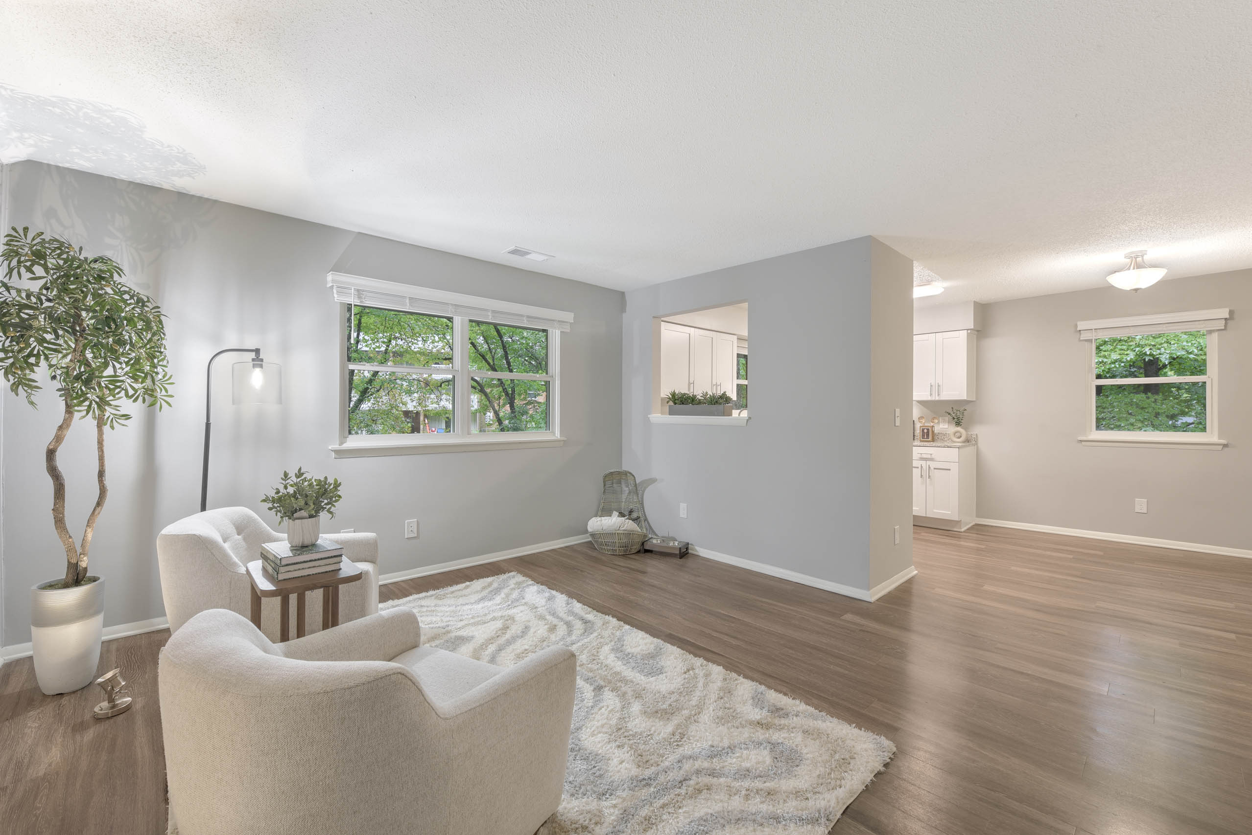 Spacious Living Area 