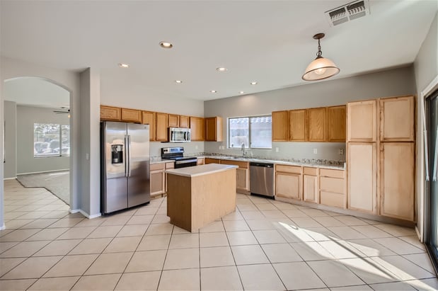 Images Great Way Real Estate | Brittney McGuire and Chad Denke
