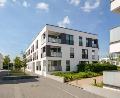 Petersen Immobilien e.K., Lützowstraße 102-104 in Berlin