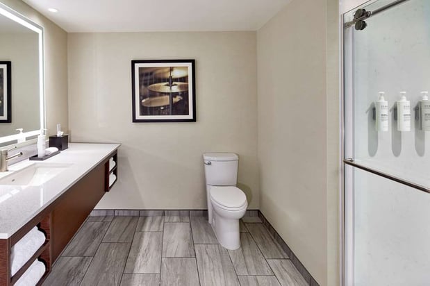 Images Embassy Suites by Hilton Nashville Downtown