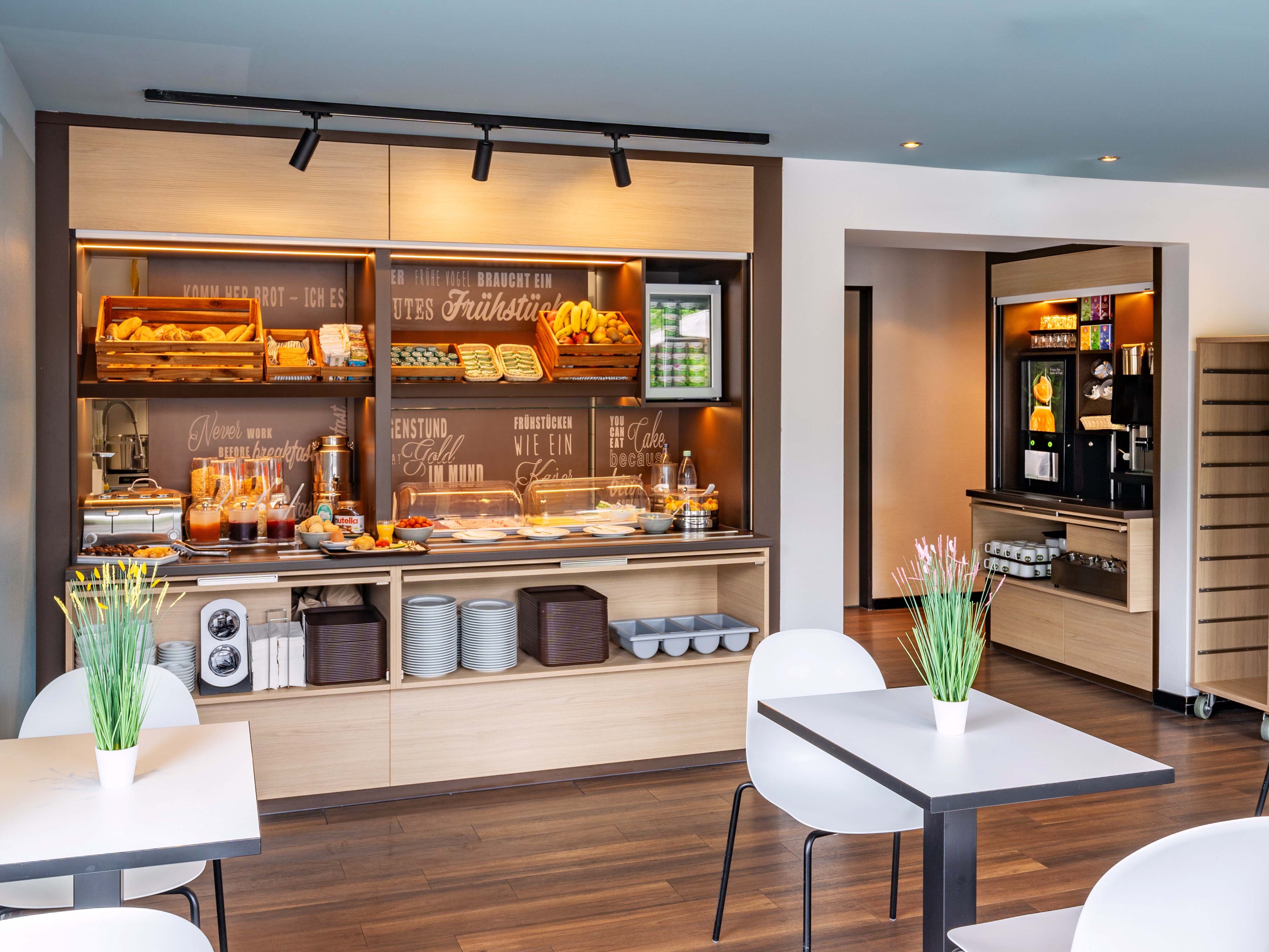Bilder B&B HOTEL Hannover-Lahe