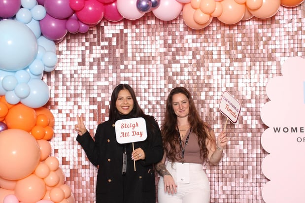 Images Jessica Cruz Phung - State Farm Insurance Agent