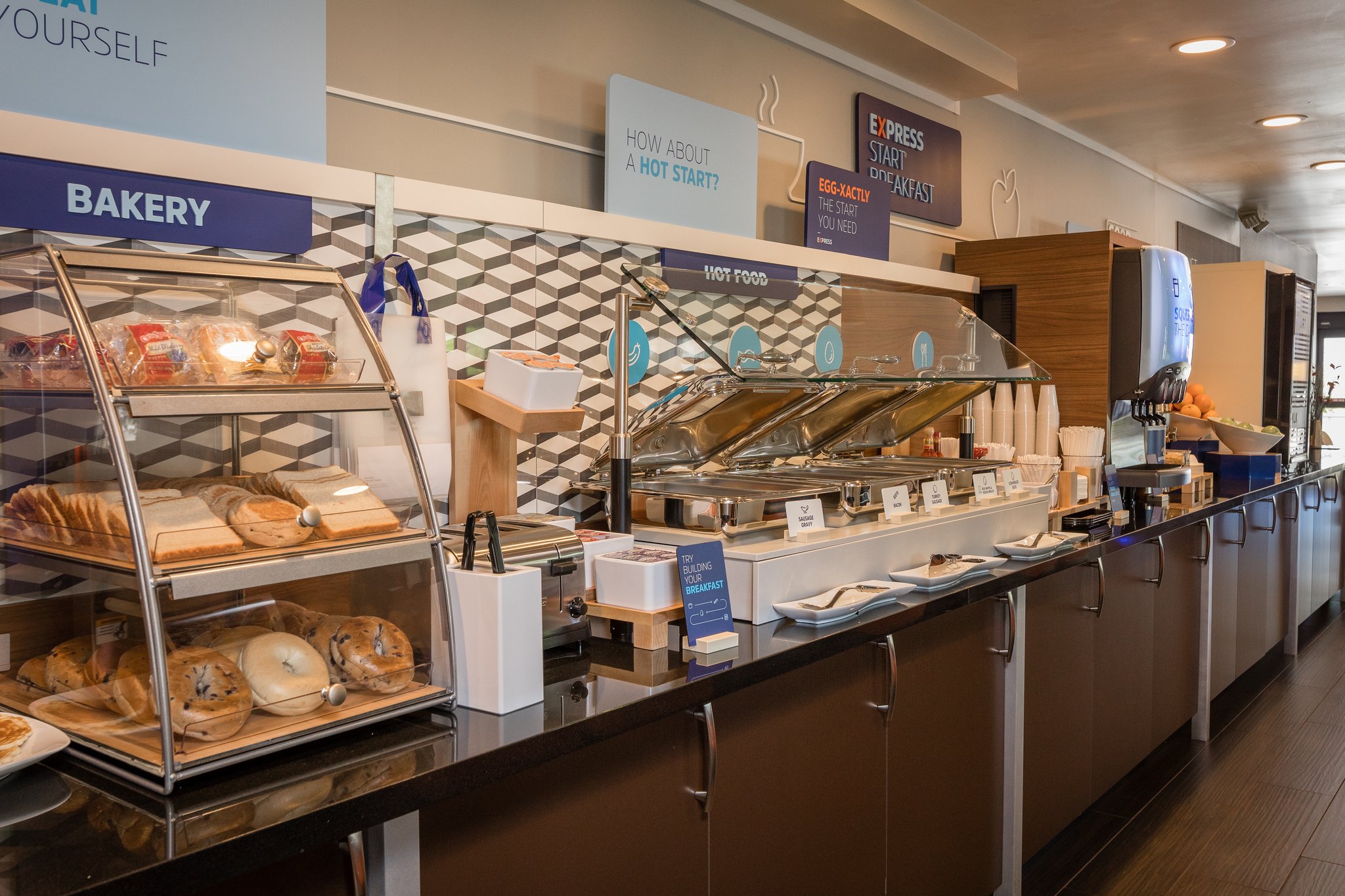 Holiday Inn Express Mountain View - S Palo Alto by IHG Image