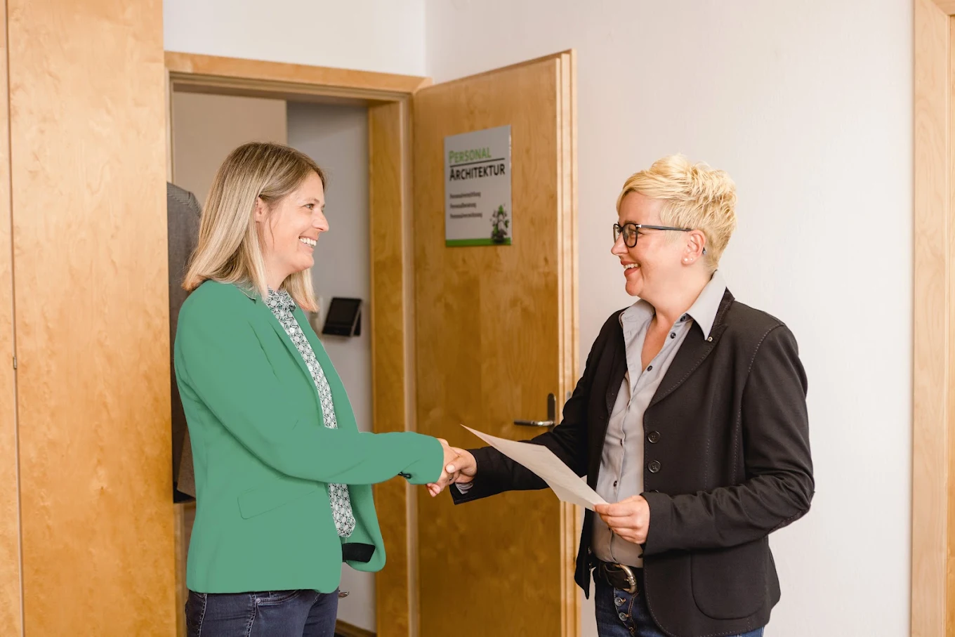 Bilder AH Personal-Architektur GmbH & Co KG