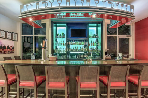 Images Holiday Inn Louisville Airport - Fair/Expo by IHG