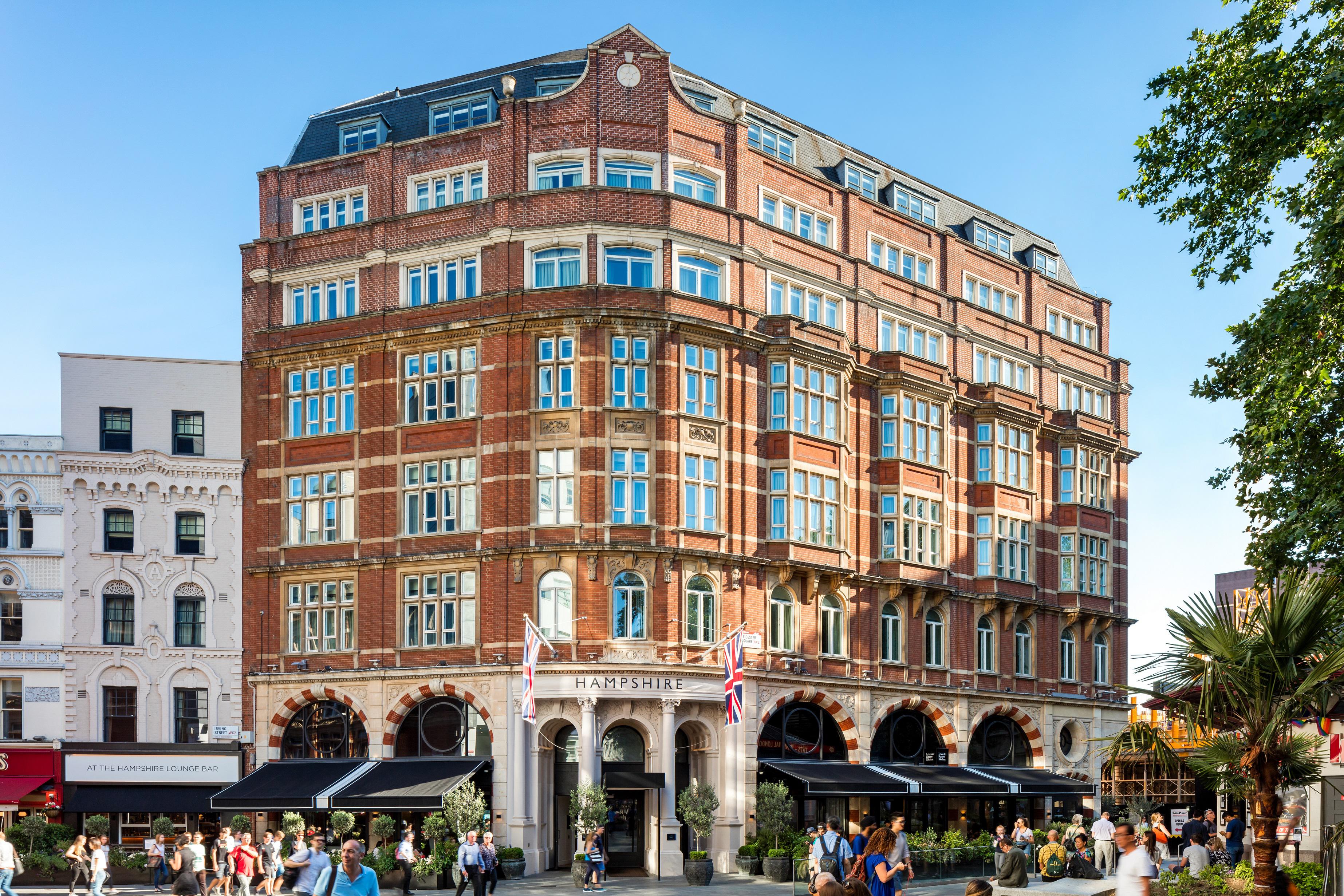 Radisson Blu Edwardian Hampshire Hotel, London London 020 7839 9399