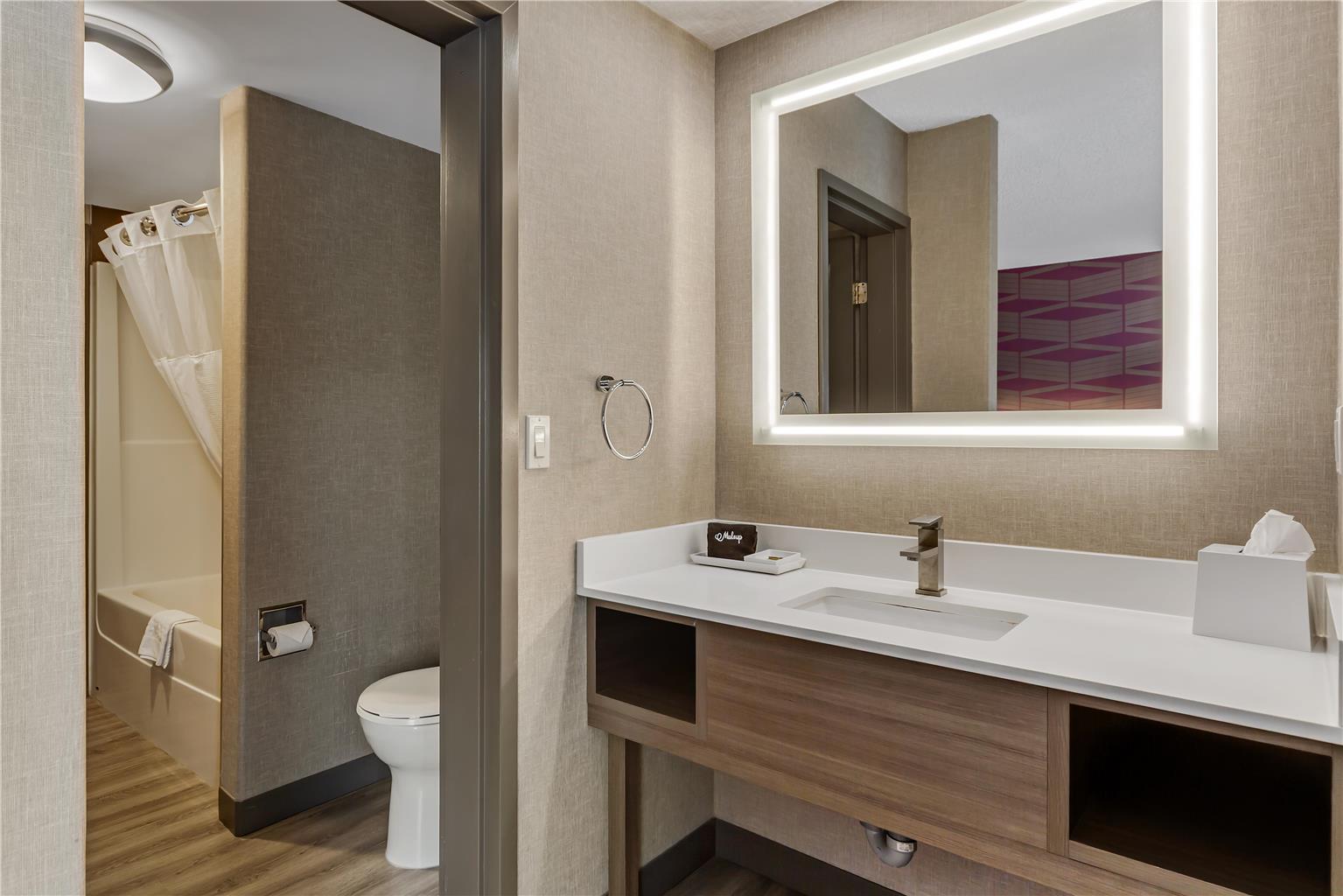 Images Best Western Plus West Edmonton