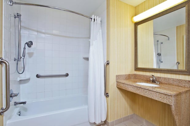 Images Holiday Inn Express & Suites Howell by IHG