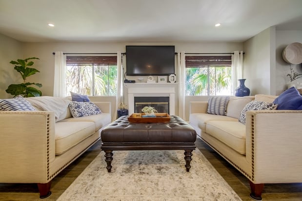 Images Carol Anne Mills - Realtor in Rancho Palos Verdes and San Pedro