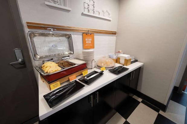 Images Hampton Inn & Suites DuPont
