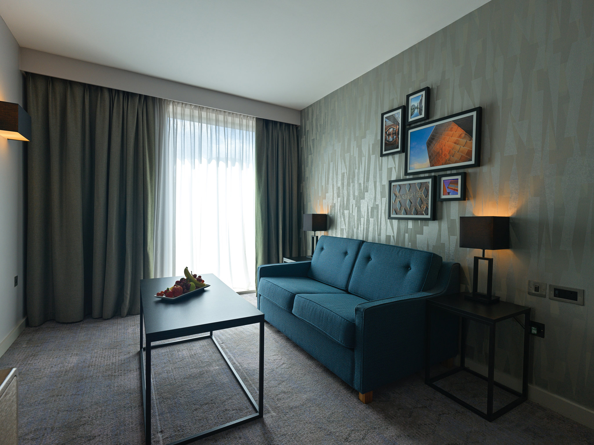 Images Holiday Inn Manchester - City Centre by IHG