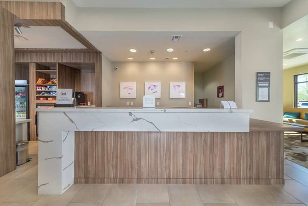 Images Hilton Garden Inn Phoenix Airport