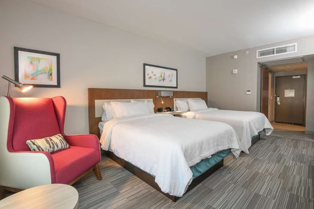 Images Hilton Garden Inn Cincinnati Midtown