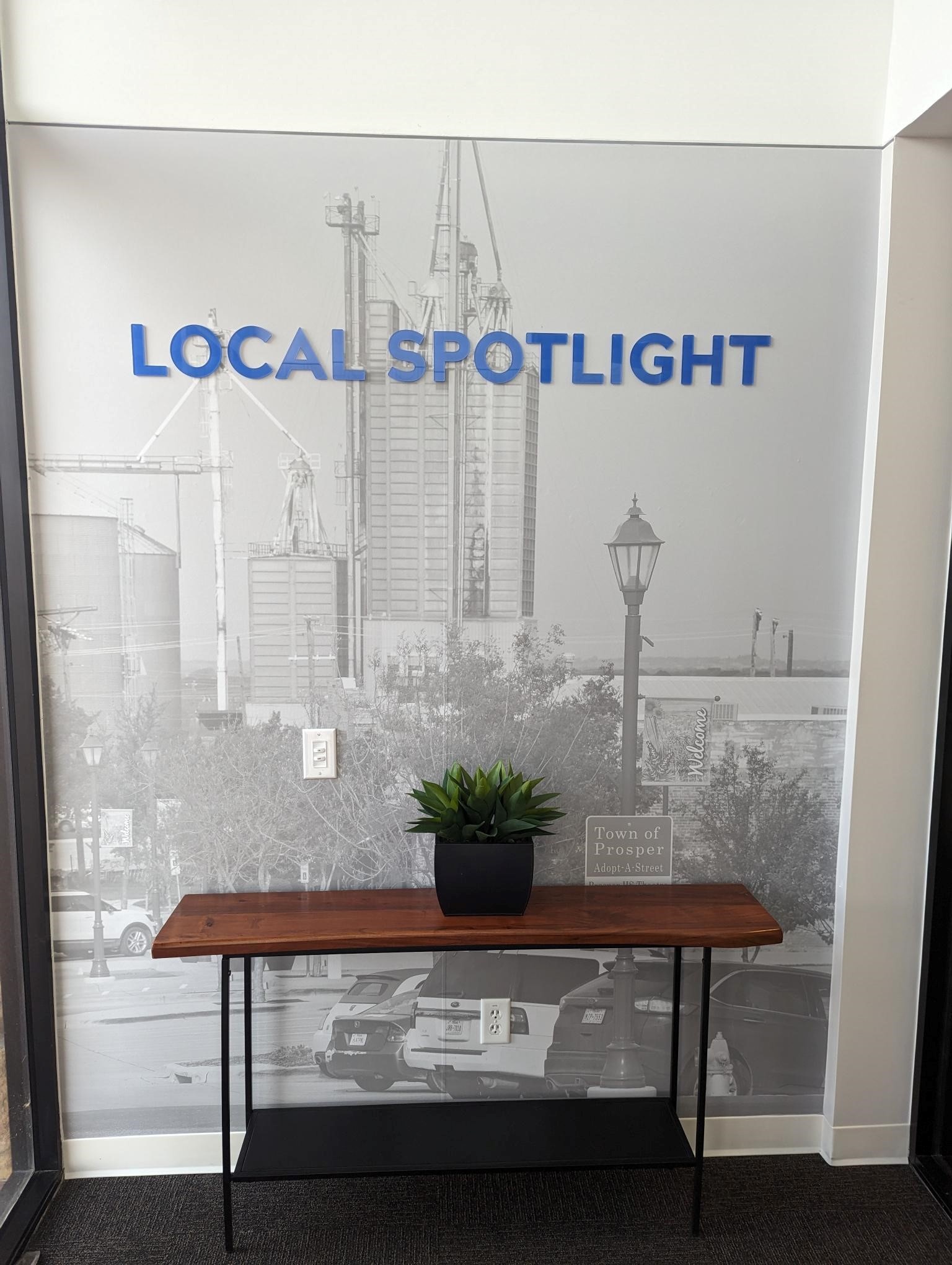 First United Bank - Prosper - interior local spotlight
