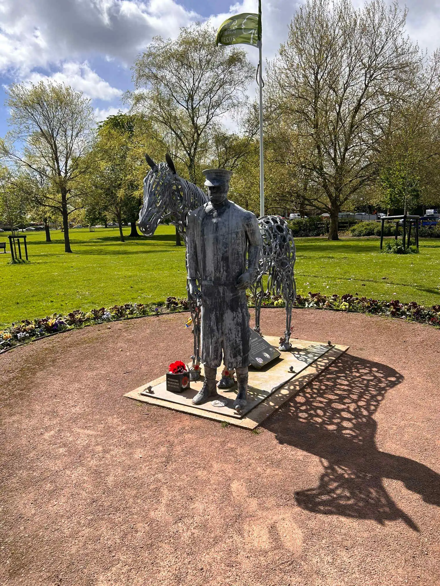 Images Tailored Remembrance