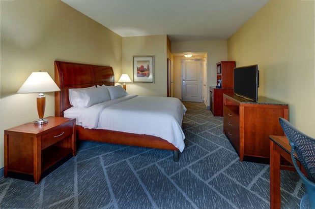 Images Hilton Garden Inn Indianapolis Airport