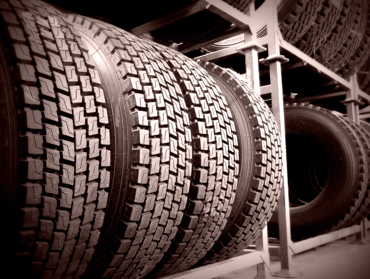 Images Associated Cold Tread Tyres