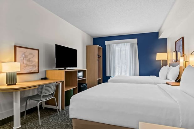 Images Spark by Hilton Hershey Near the Park