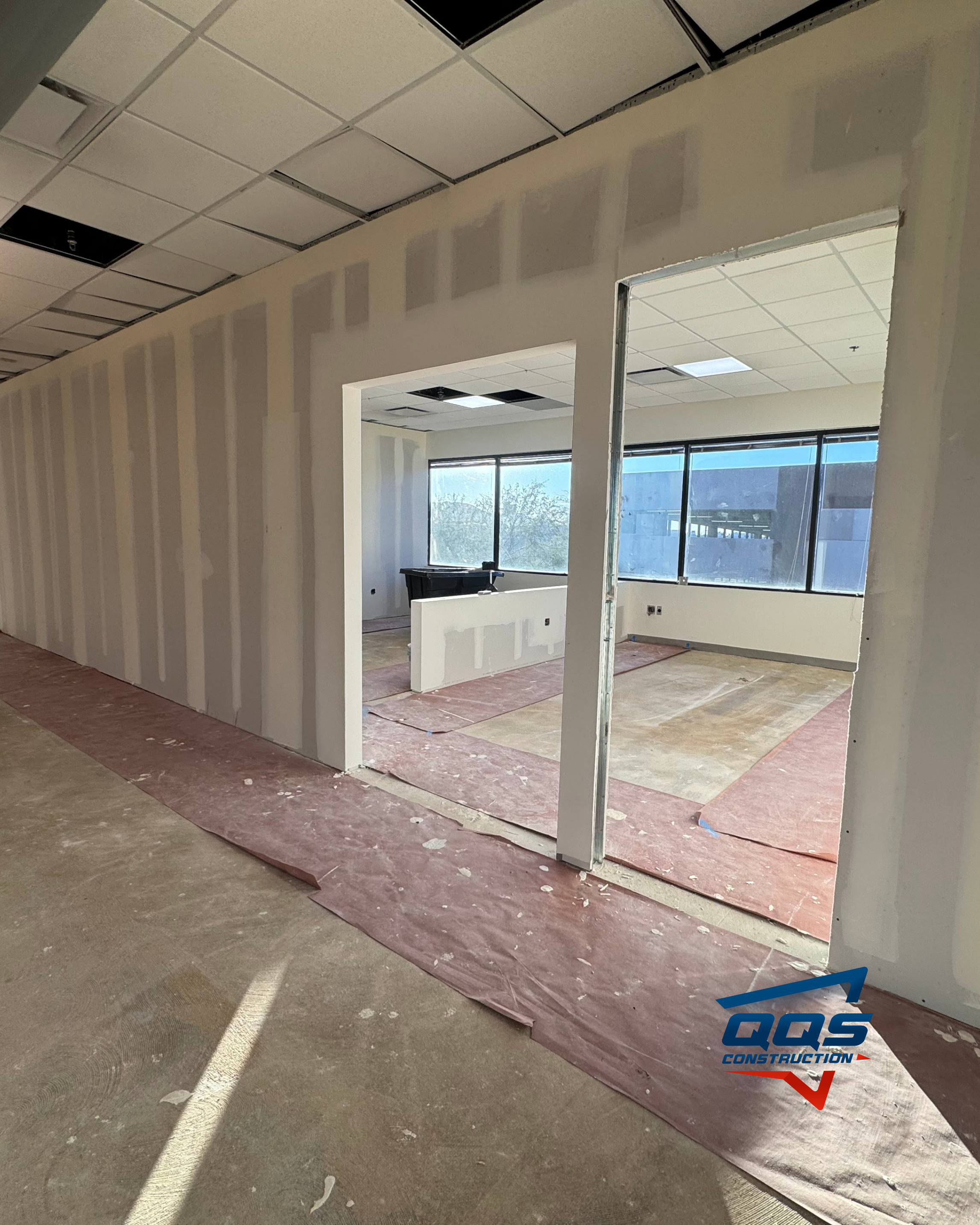 As the go-to Phoenix commercial contractor, we understand that tenant improvements affect more than one business. We plan work carefully, follow building rules and regulations, and coordinate inspections to keep projects on track.