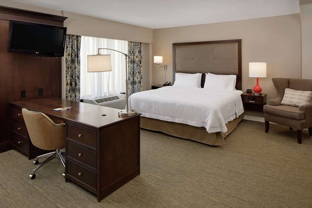 Images Hampton Inn Louisville Downtown