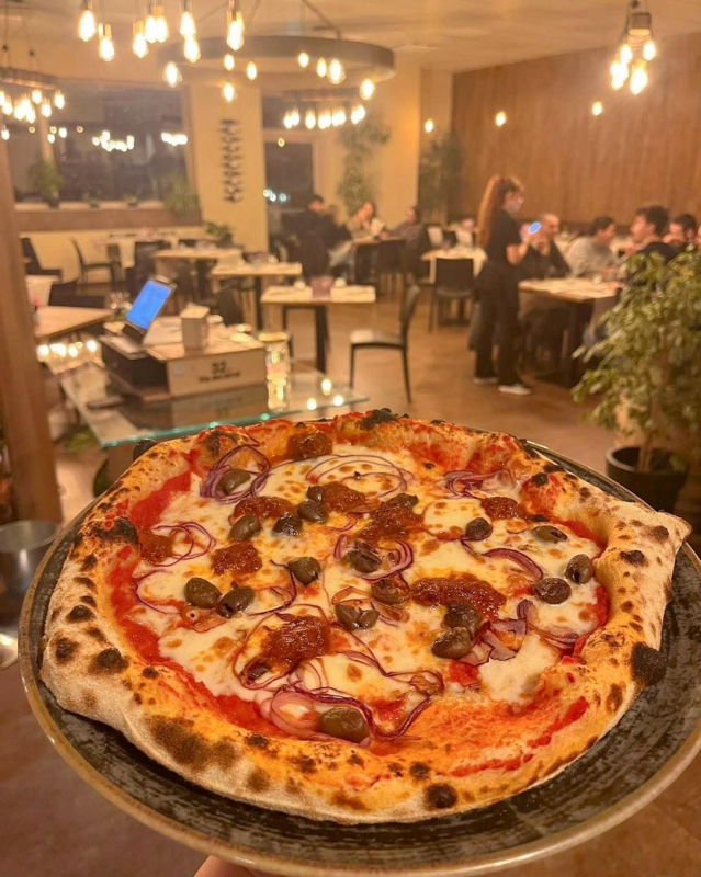 Images Pizzeria Ristorante La Fucina
